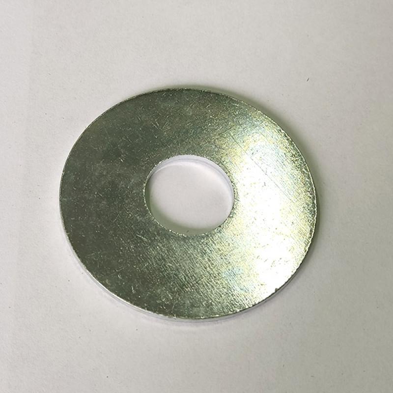 T112448 Шайба 26.340 X 76.200 X 3 mm (1.037" X 3" X 0.118") John Deere