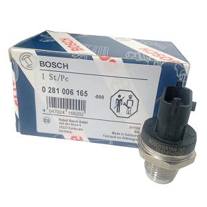 0281006165 Czujnik ciśnienia paliwa CNH (Bosch)