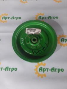 AH14097 Drive Wheel of the Harvesting Unit John Deere