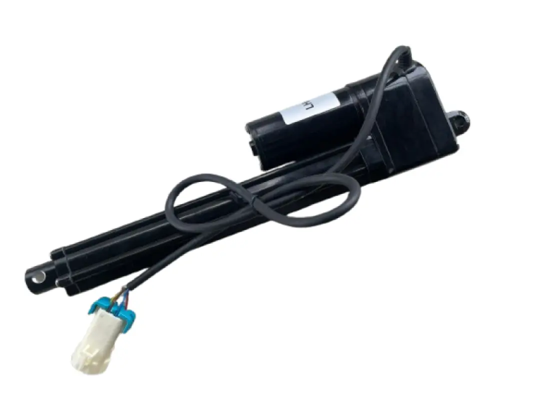 84335407 Siłownik układu kierowniczego CNH (Help Parts)