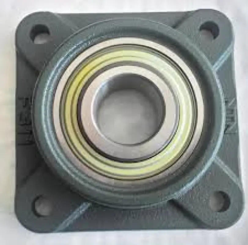 AH232668 JOHN DEERE (without UP) Bearing Assembly