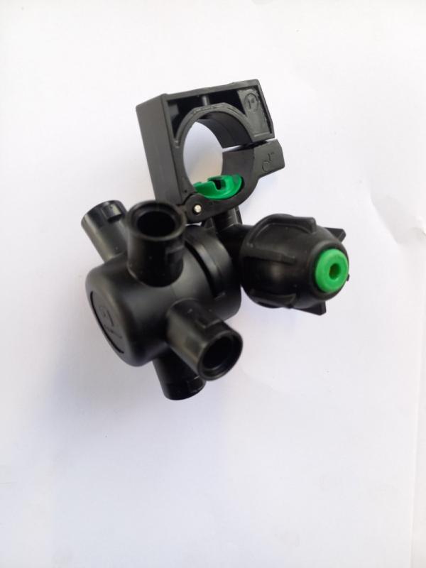 AKK29701 Uchwyt dyszy JOHN DEERE