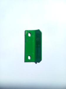 H177647 John Deere Bent Mounting Angle