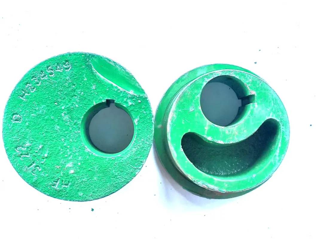 H234549 Right eccentric bearing of the straw shaker John Deere (Royal Tiger)