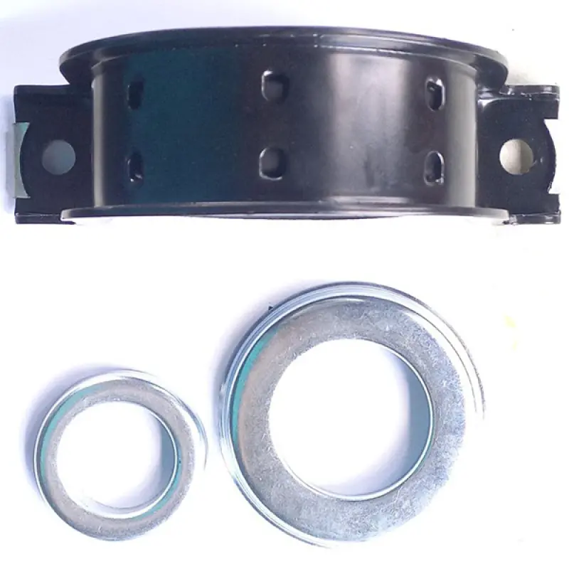 AH229100 Drive Shaft Support (Housing with Bearing) Royal Tiger