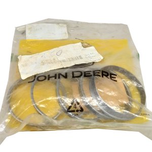 N219000 Tuleja piasty tarczy redlicy John Deere