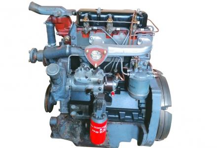 Massey Ferguson engine
