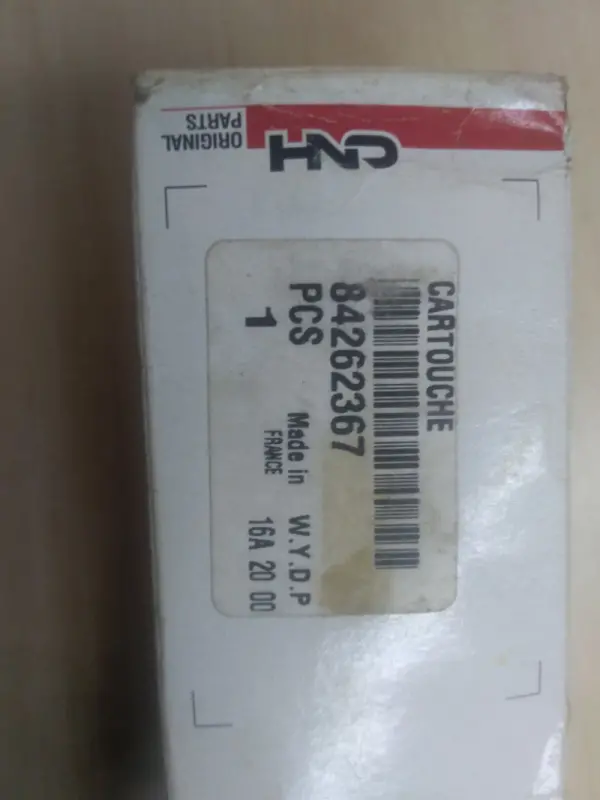 84262367 Hydraulic Coupling Insert (Female) CNH