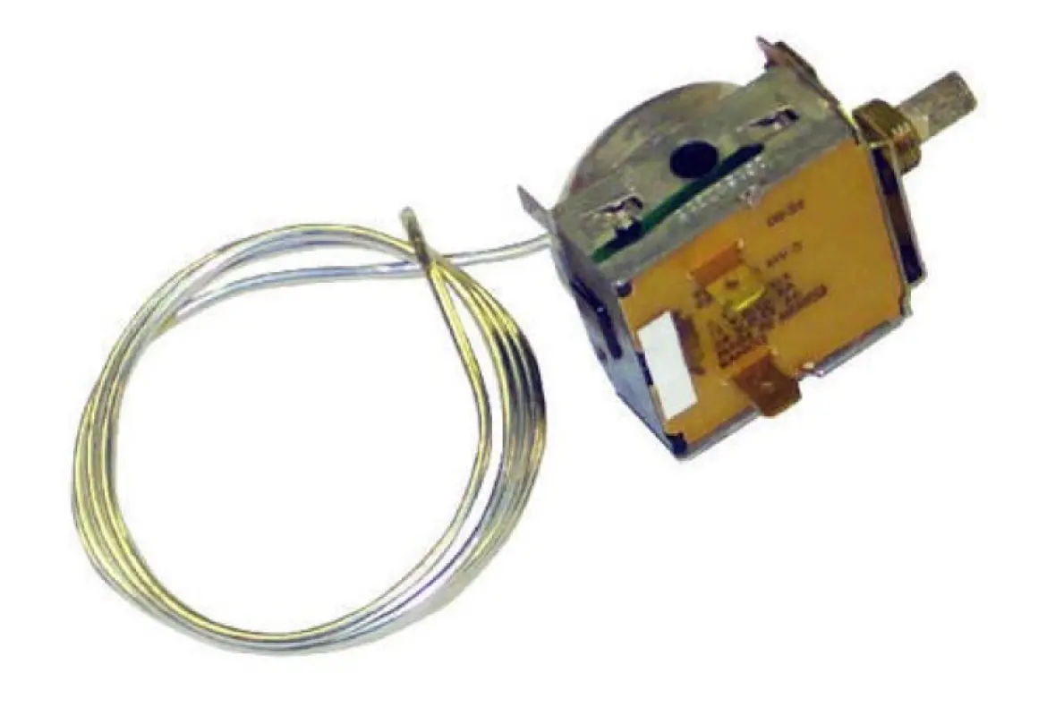 92101C1 Thermostat CNH
