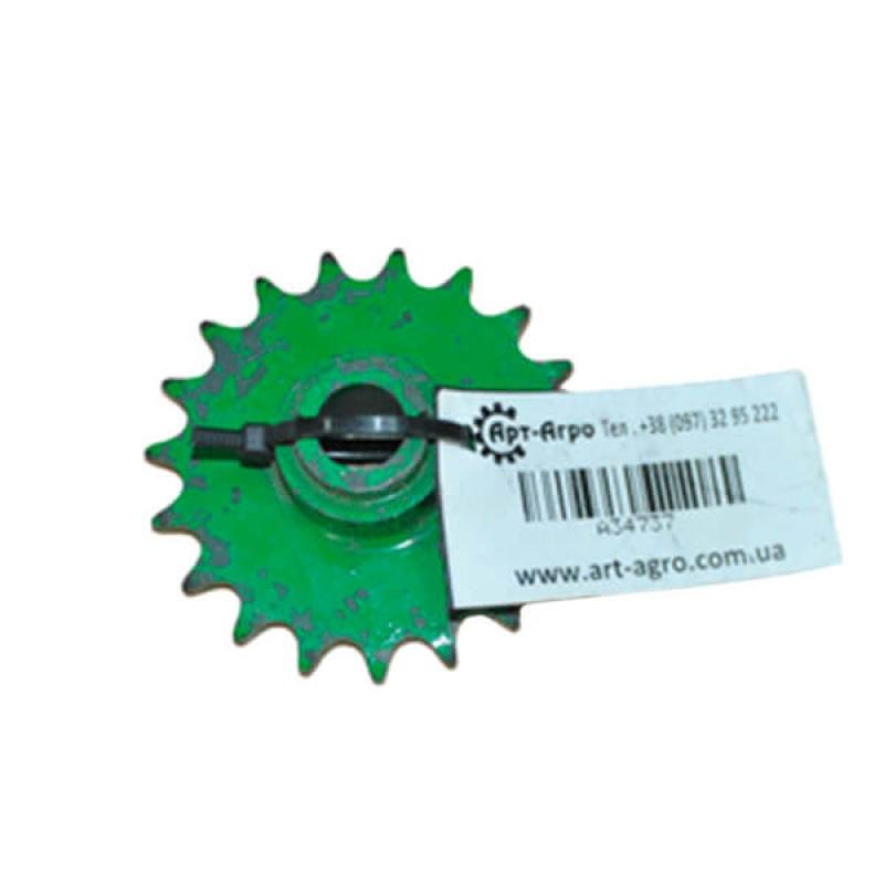 A34144 Gear Z-14 of the drive wheel John Deere