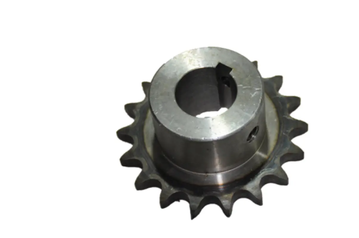 AH121047 Gear Z-18 for corn elevator drive, lower John Deere