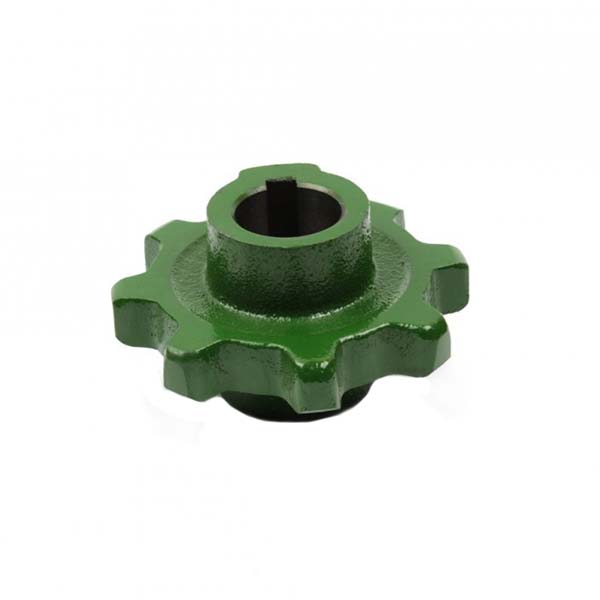 H133143 Gear Z-8, lower grain elevator drive John Deere