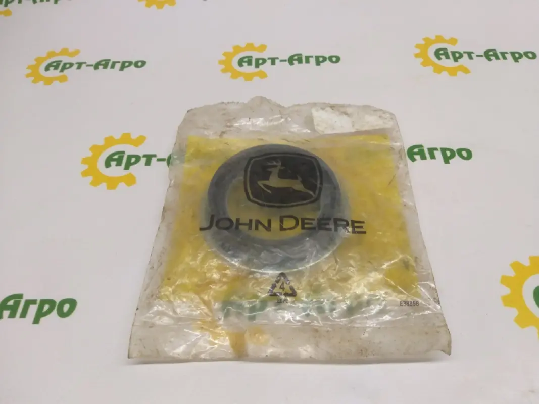 RE193099 Oil Seal JOHN DEERE