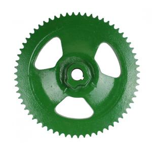 Z10025 Gear of the straw shaker John Deere Z63 - 63 teeth [TR]