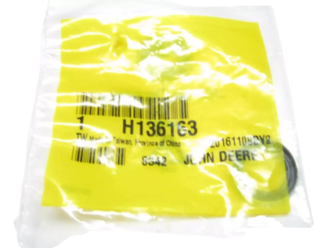 H136163 Oil Seal John Deere