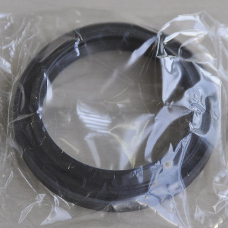 RE70230 Uszczelka olejowa John Deere (Parts Express)