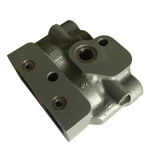 47881568 Obudowa wylotu hydraulicznego, MX310 CNH