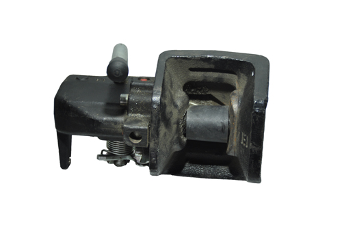 AL160390 Зчіпка автоматична John Deere