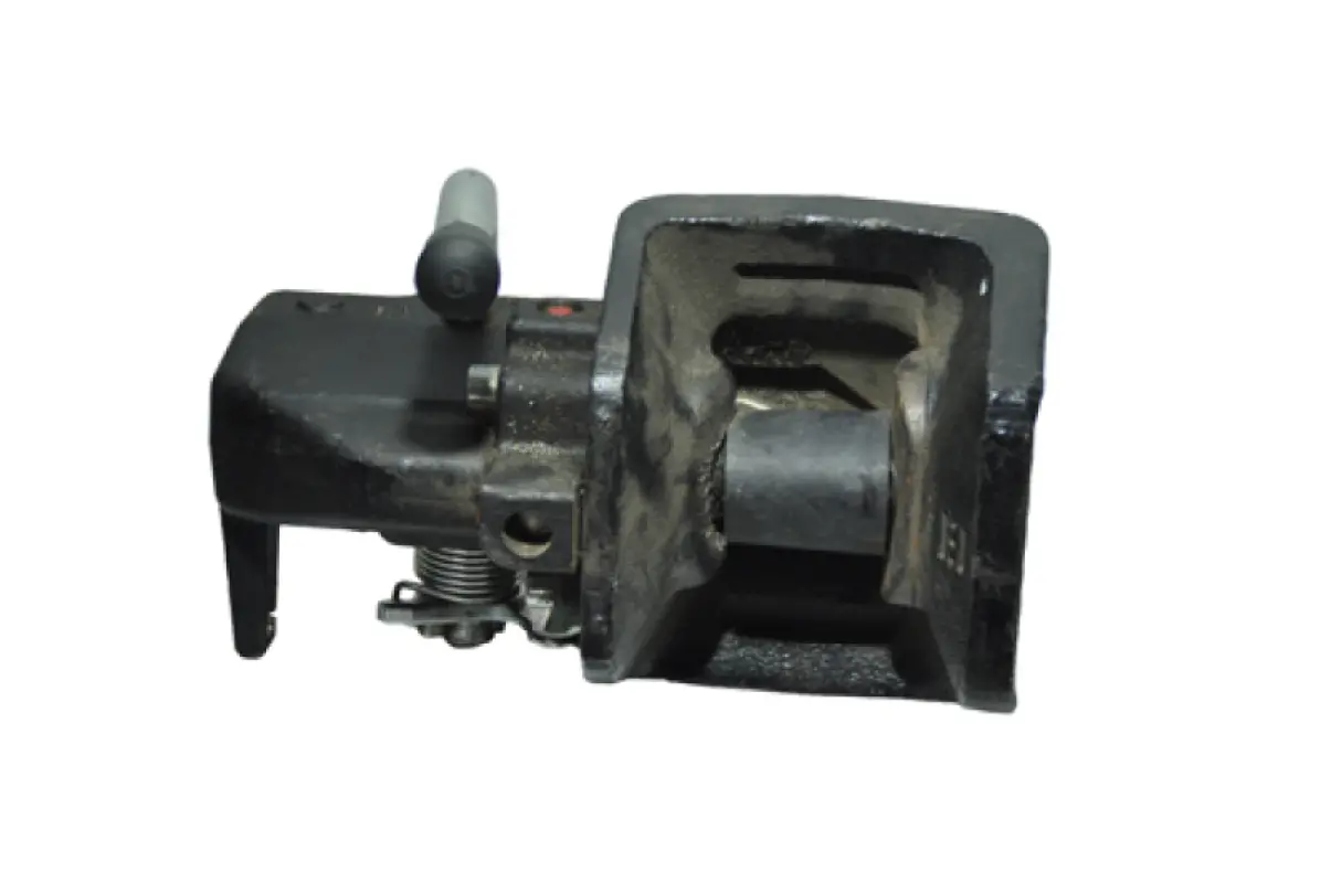 AL160390 Automatic Hitch John Deere