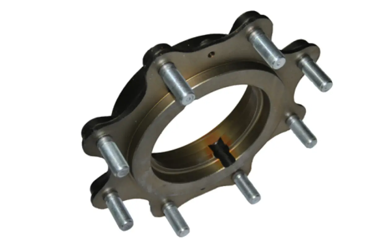 RE204872 Front axle hub (5045E) John Deere