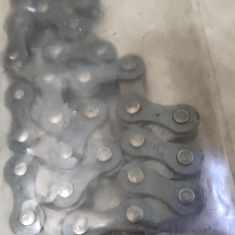 AC691818 Drive Chain (22 links)