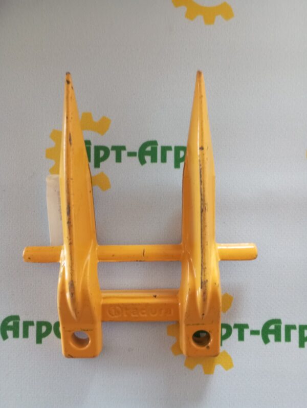 80379720 Dwupalcowy CNH (RADURA)