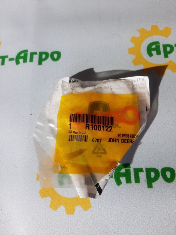 R100122 John Deere Nakrętka zaworu przedniej osi