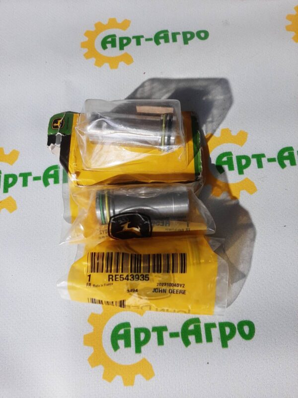 RE543935 Tuleja wtryskiwacza Silnik 9.0L, John Deere