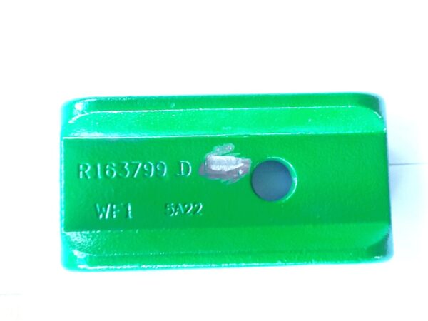 R163799 John Deere (Royal Tiger) Obudowa mocowania zderzaka zaczepu