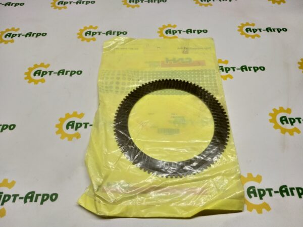 352832A1 Tarcza cierna CNH