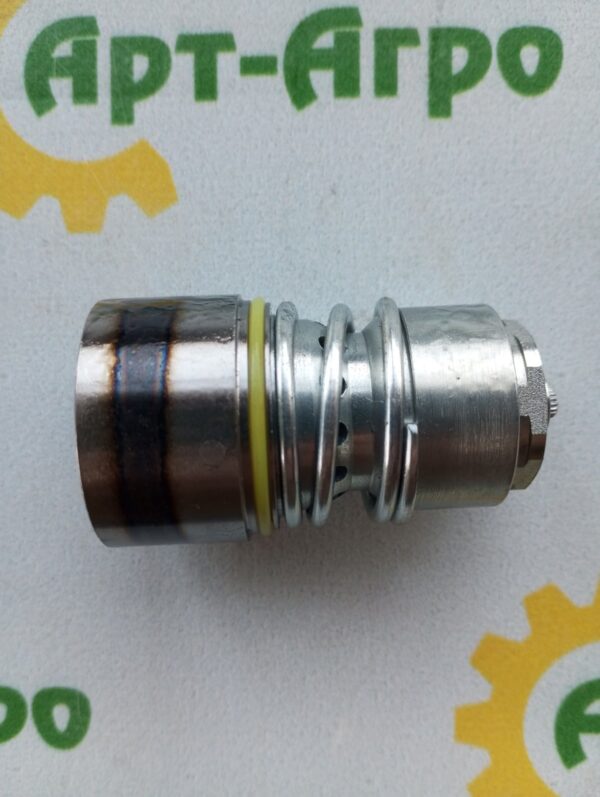 RE577560 Szybkozłączka zaworu hydraulicznego John Deere (Help Parts)