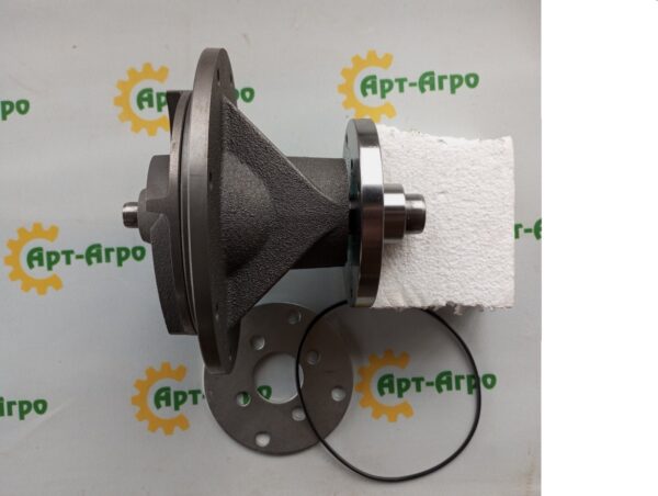 RE53757 Pompa wodna John Deere (Help Parts)