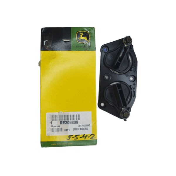 RE209809 Korek rozdzielacza hydraulicznego, JD8430/8530 JOHN DEERE